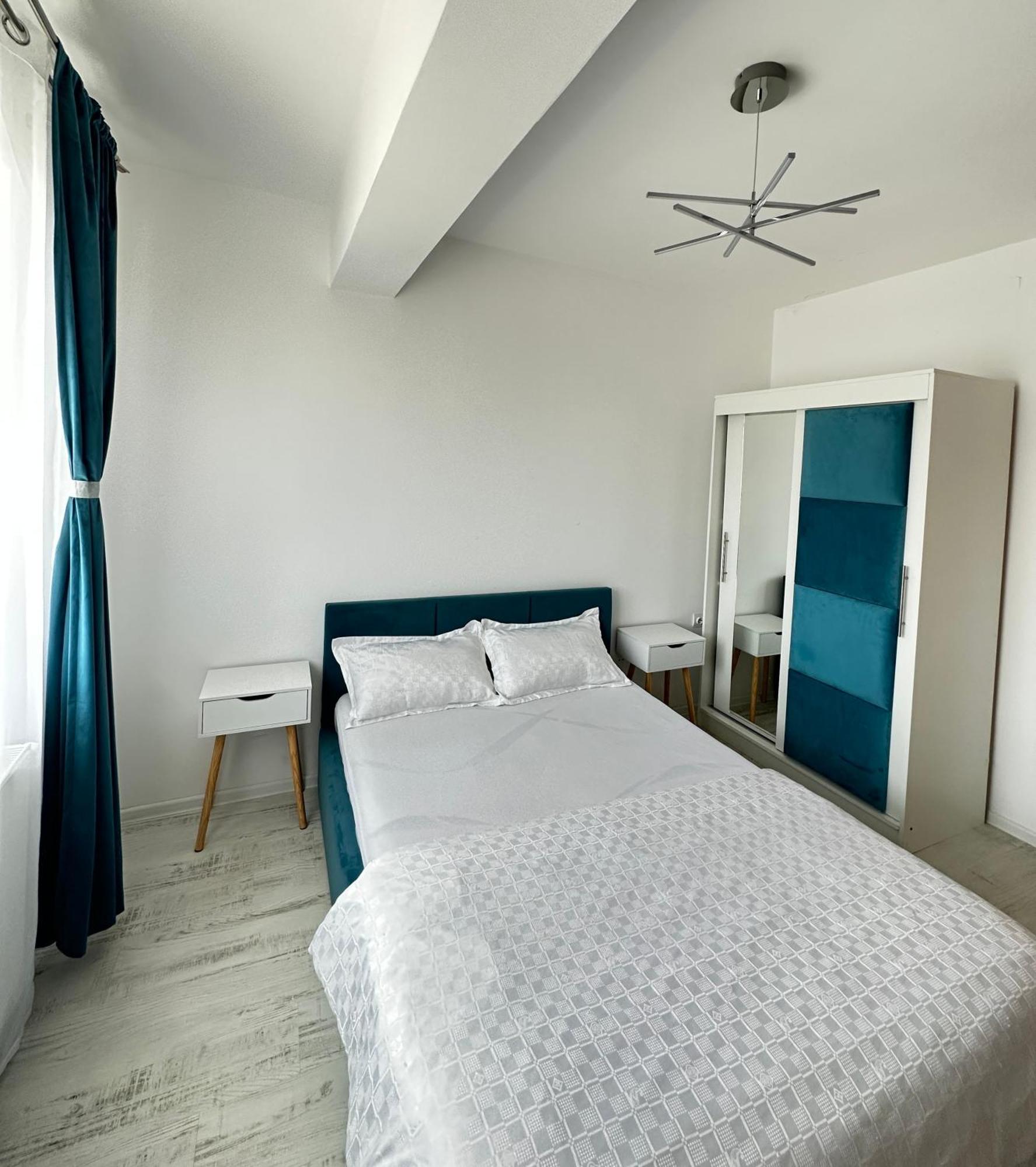 Stylish Apartment Militari - Parking Spot Chiajna Exterior foto